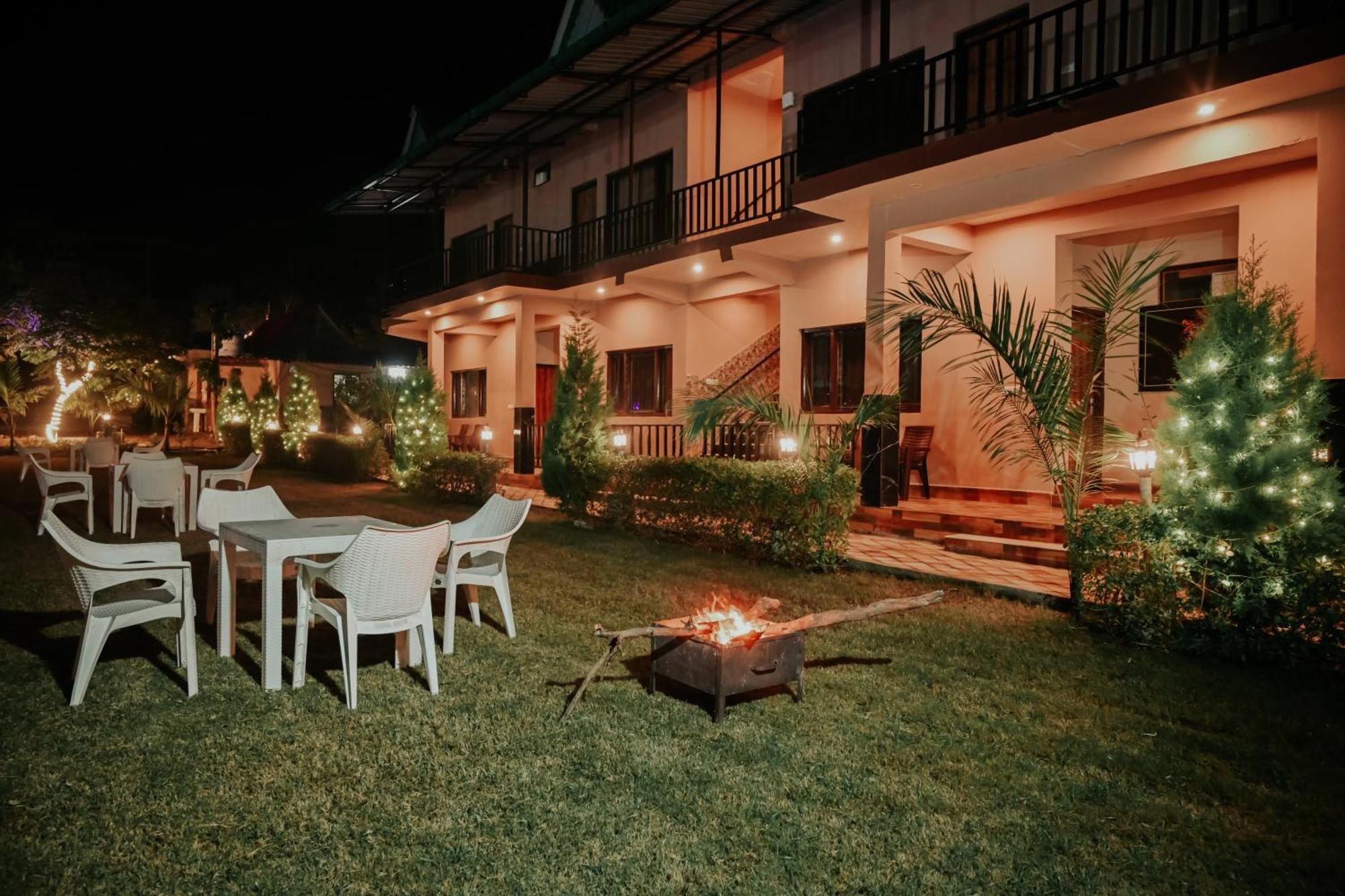 Corbett Nature Walk Resort Rāmnagar Exterior foto