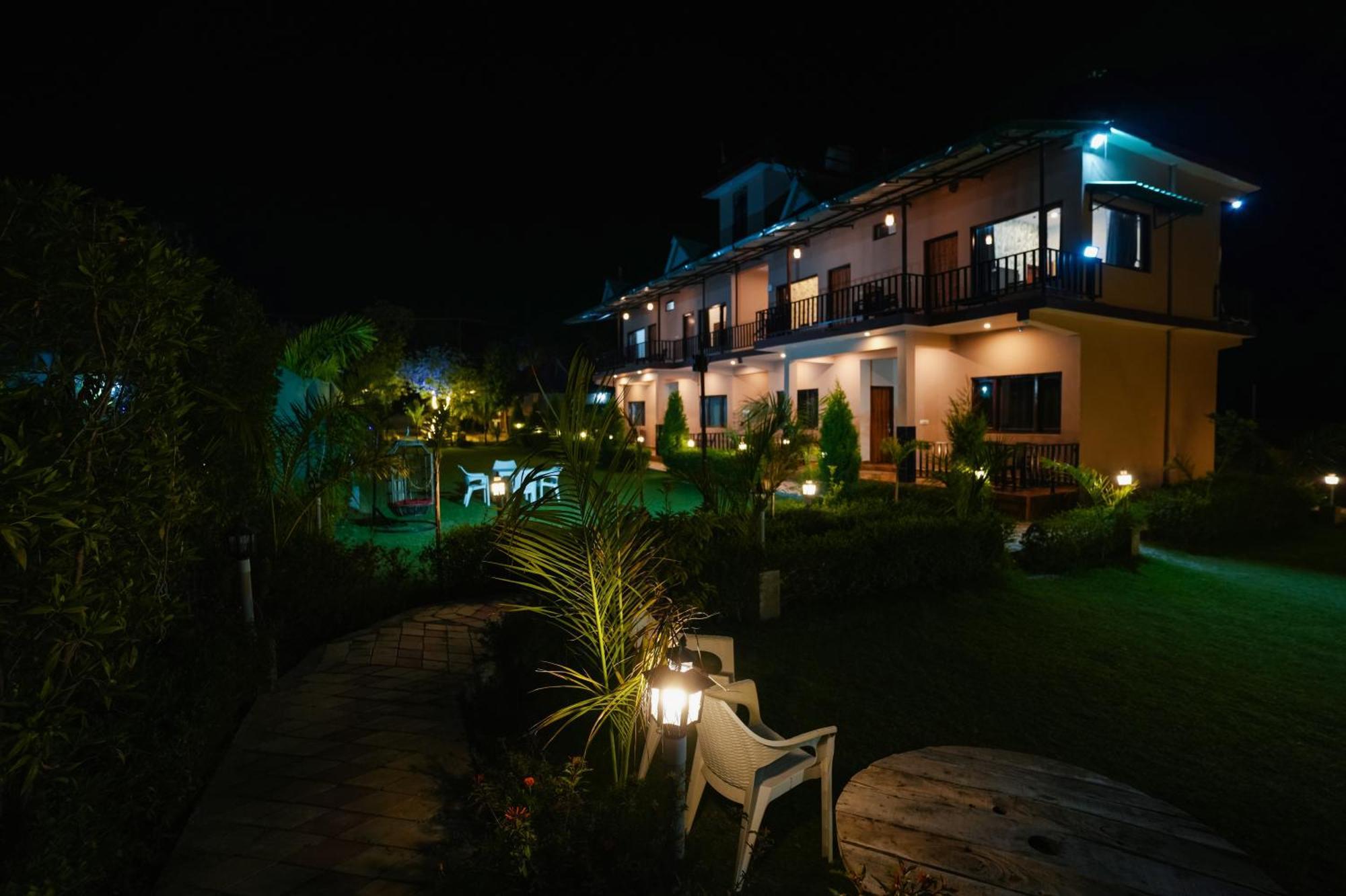Corbett Nature Walk Resort Rāmnagar Exterior foto