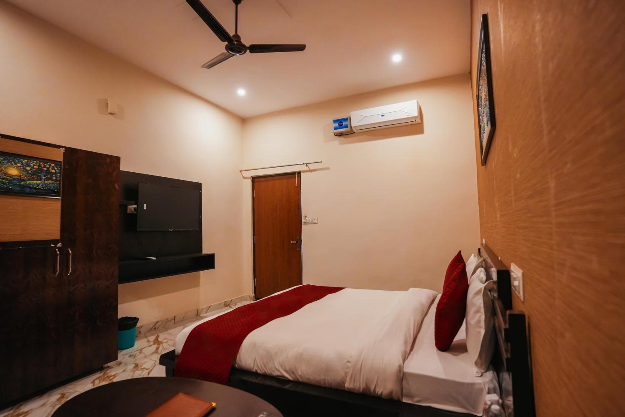 Corbett Nature Walk Resort Rāmnagar Exterior foto